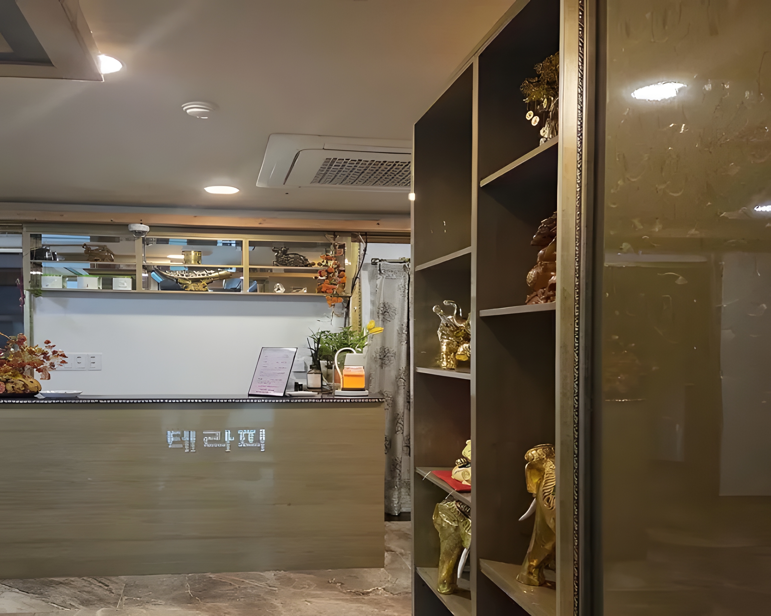 부산 동구 범일동 범일역 사바이테라피 복도 1