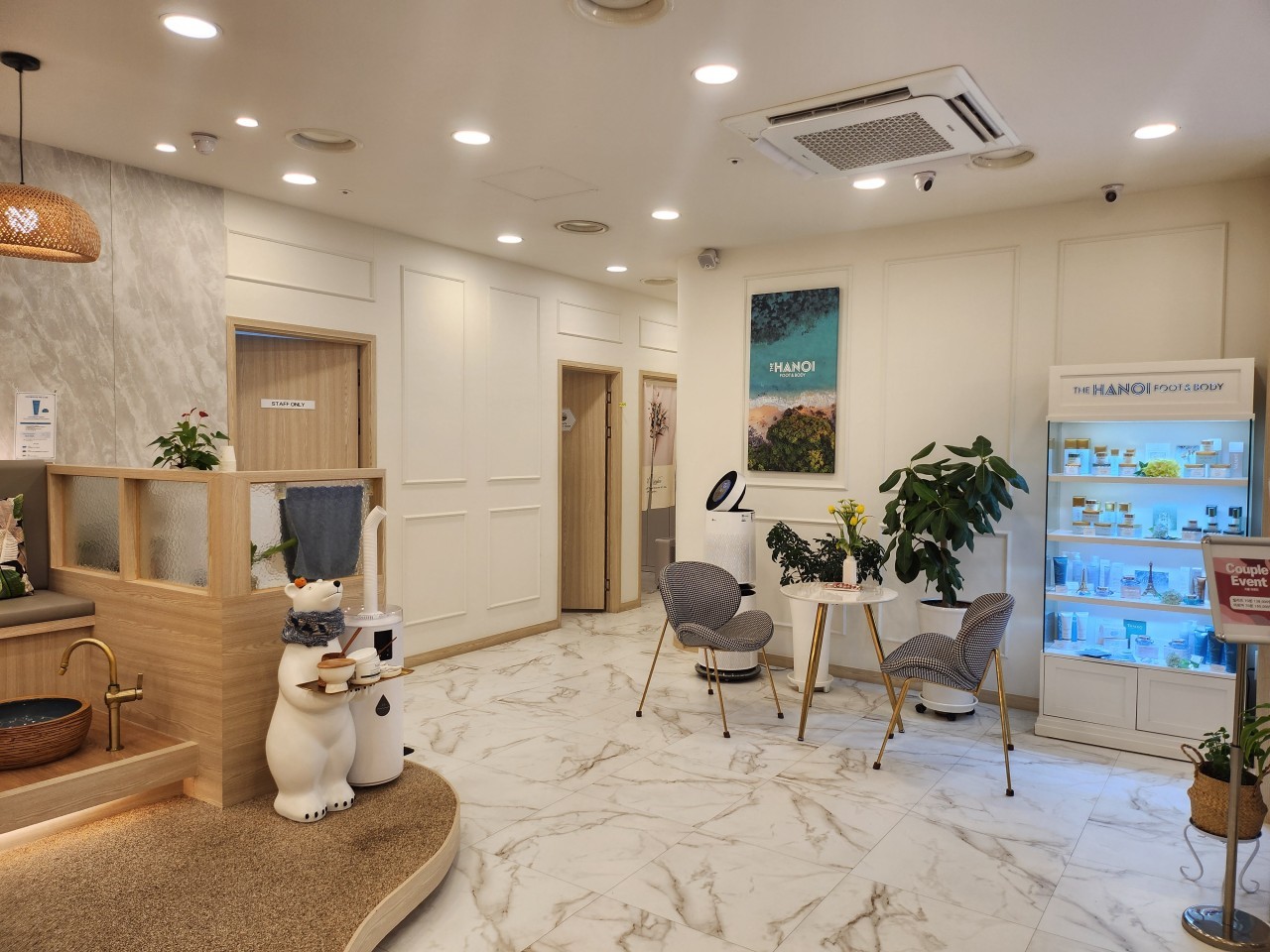 서울 양천구 목동 더하노이풋앤바디 로비 1