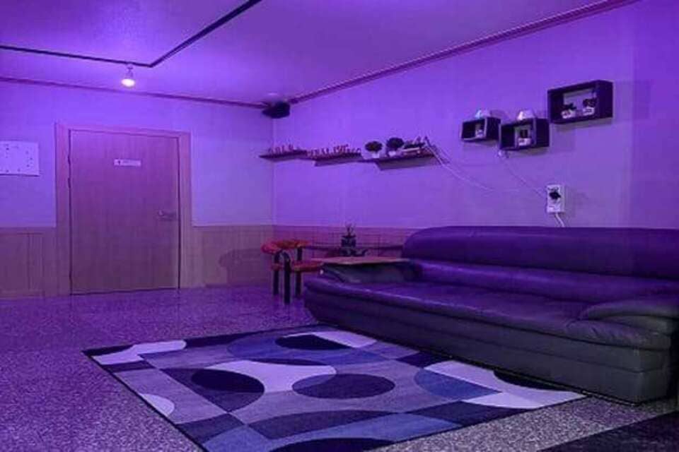 군산 산북동 핑크아로마 대기공간