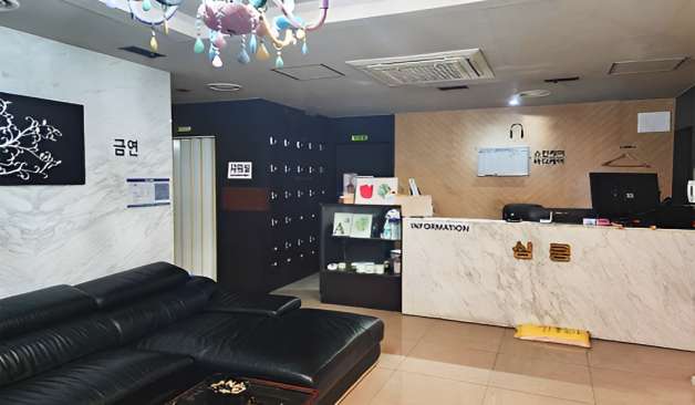 경남 창원시 성산구 상남동 하이퍼스웨디시 카운터