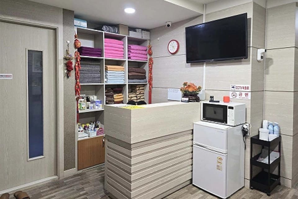 여수 봉산동 중국전통마사지 카운터
