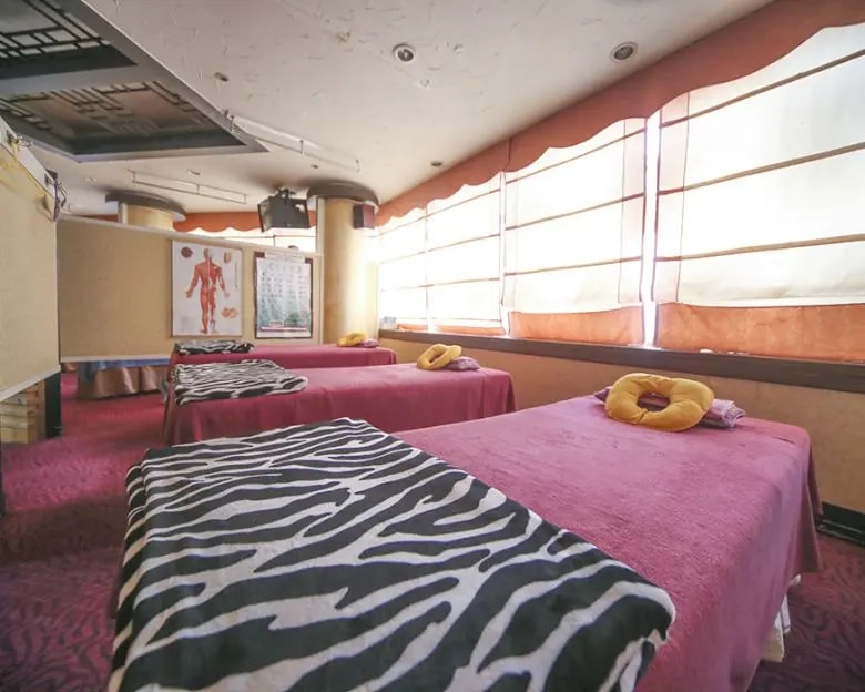 충주 금룡 화타정통발마사지 관리실 1
