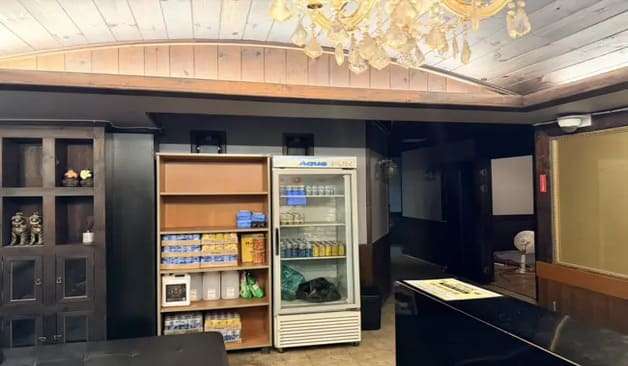창원시 성산구 상남동 오타이 로비 1