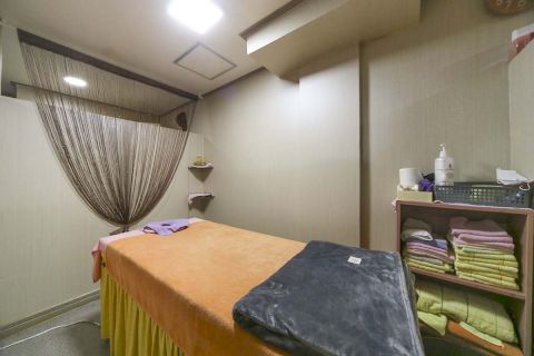부산 온천동 온천장역 다옴스포츠마사지 관리실 1