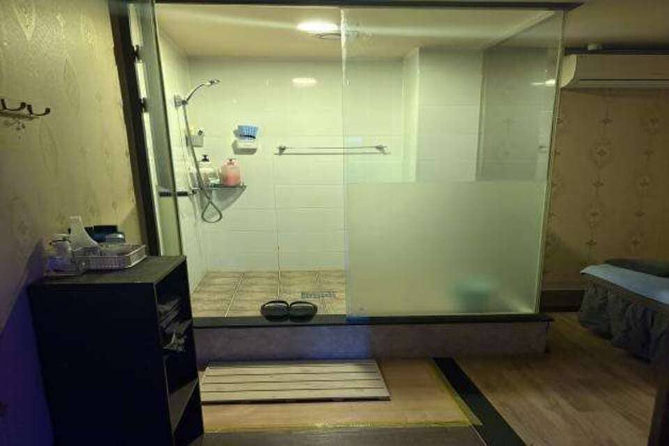 창원 팔용동 몽 테라피 샤워실