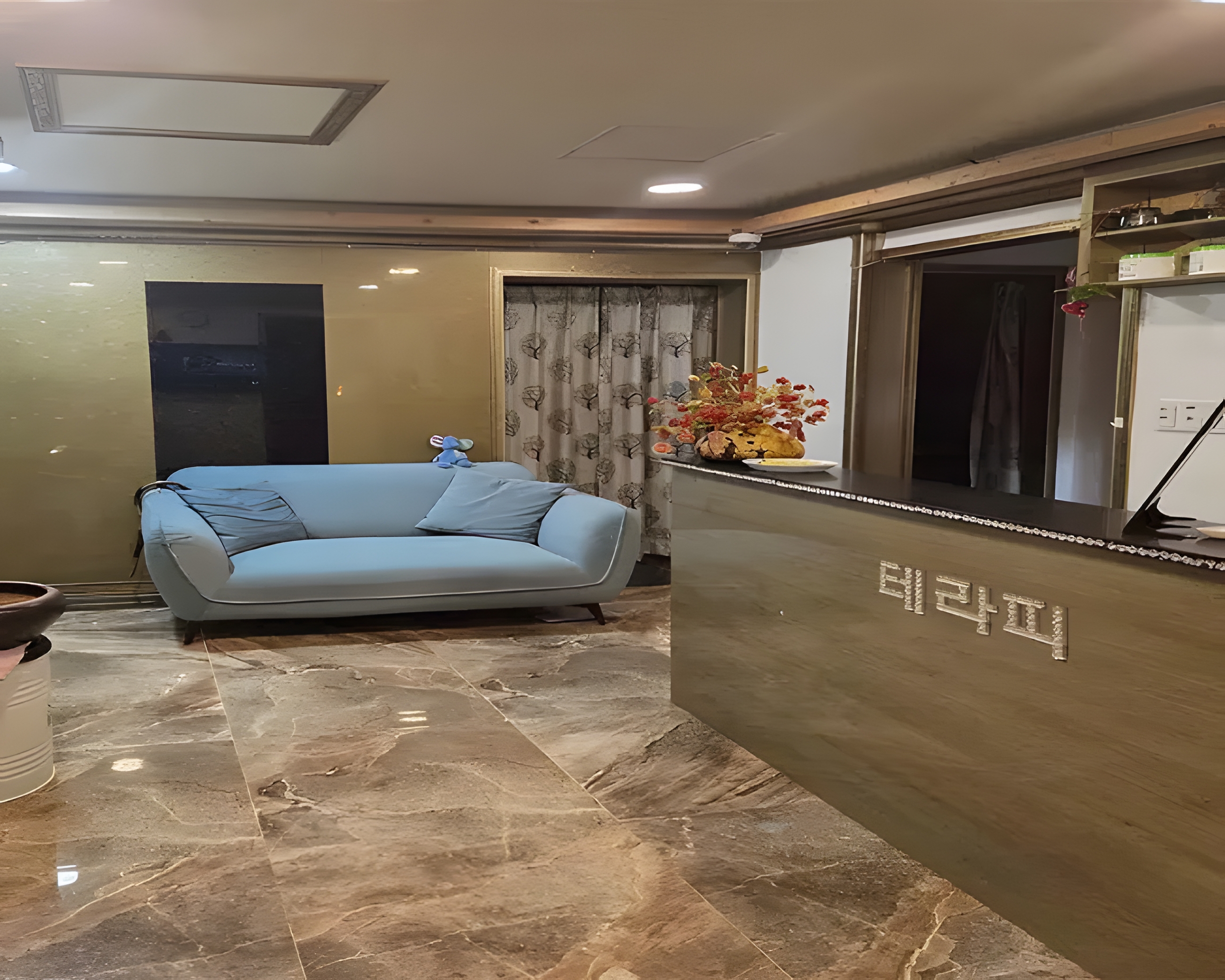 부산 동구 범일동 범일역 사바이테라피 로비 1