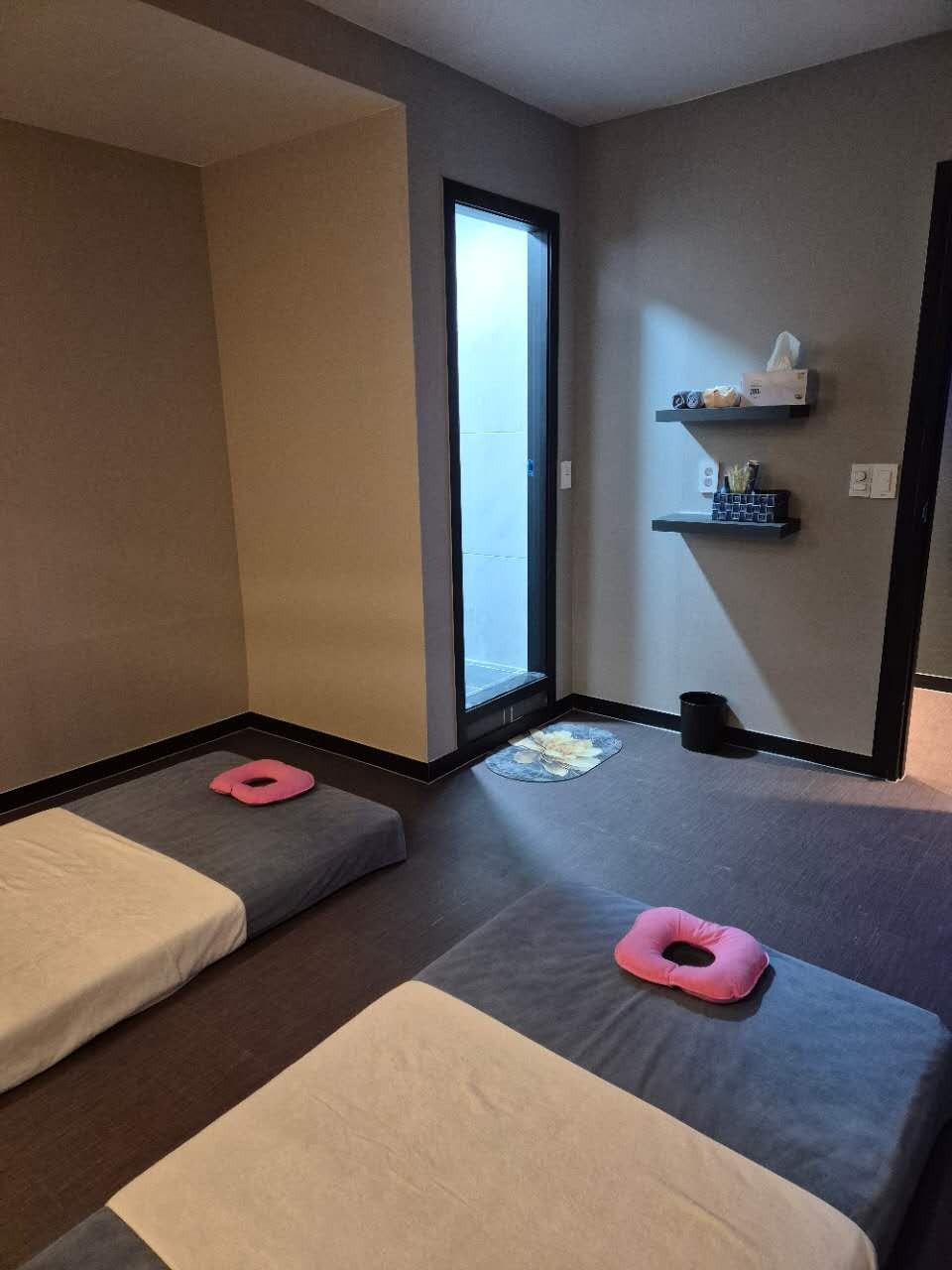 전북특별자치도 군산시 소룡동 천궁아로마 관리실 2