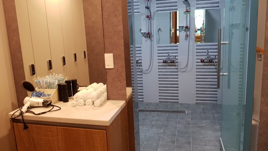 군산 비응도동 황실테라피 샤워실