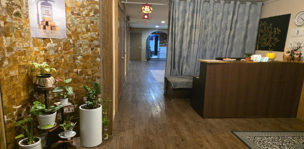 청주 복대동 청하전통마사지 로비 1