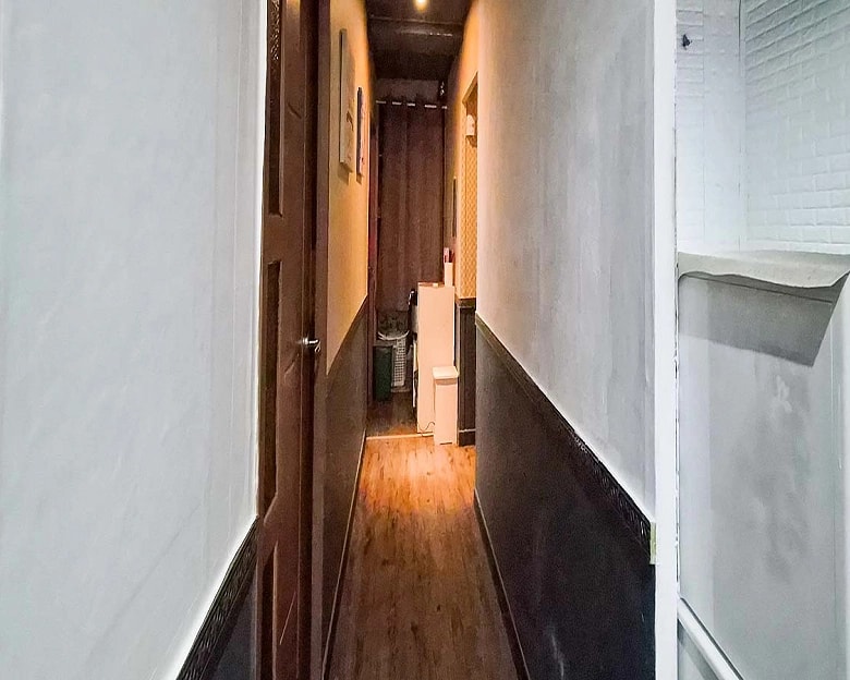 아산 온천동 온양온천역 귀족마사지 복도 1