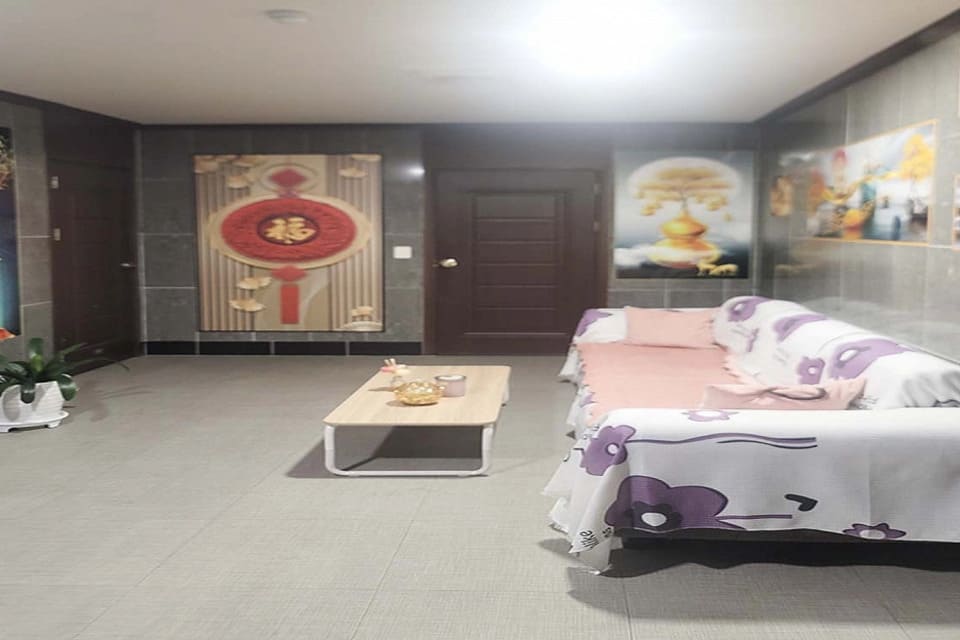 여수 여서동 중국전통럭키마사지 로비 3