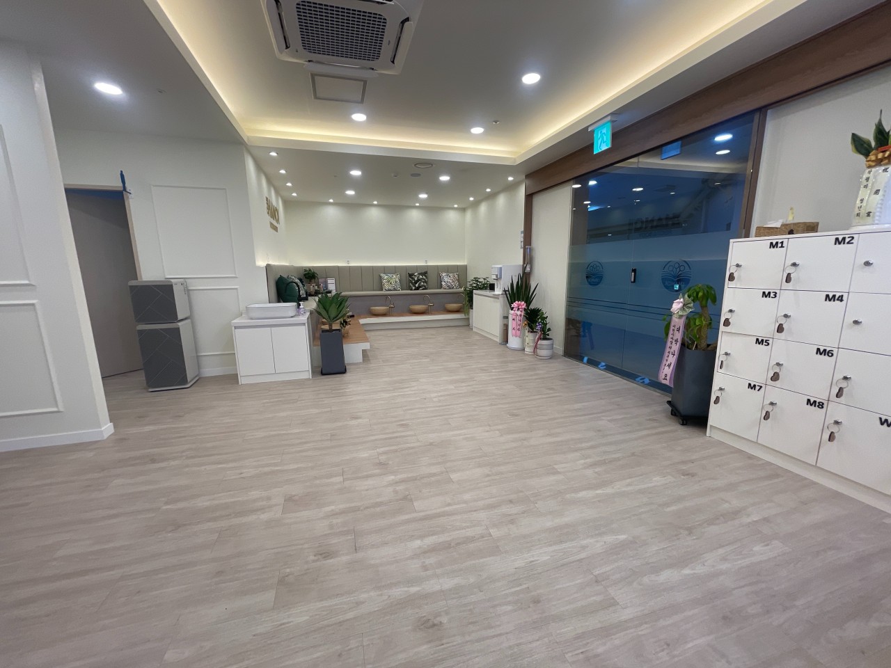 서울 광진구 자양동 더하노이풋앤바디 로비 2