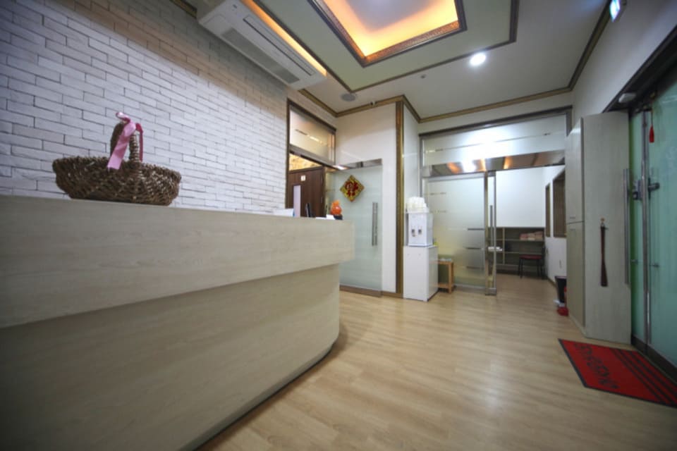 서울 금천구 가산동 힐링테라피 카운터 2