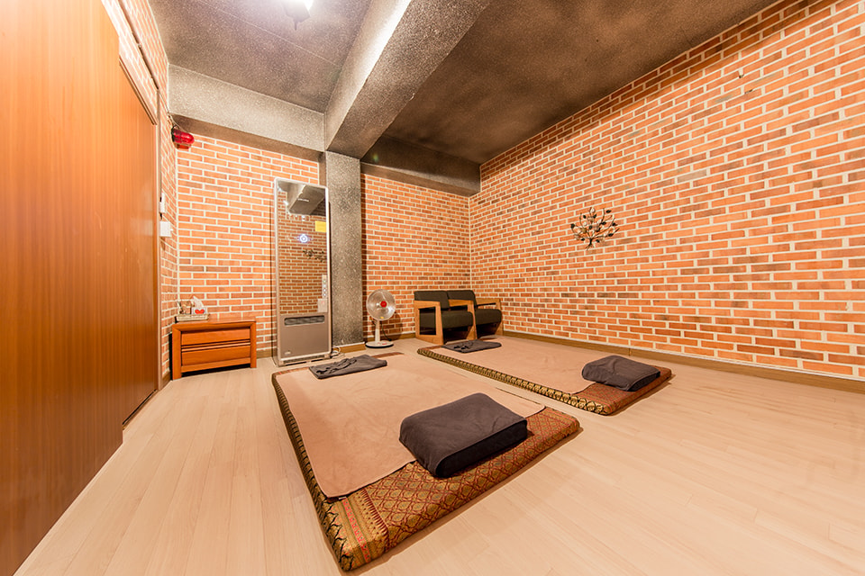경기 성남시 중원구 성남동 누왓타이 관리실 1