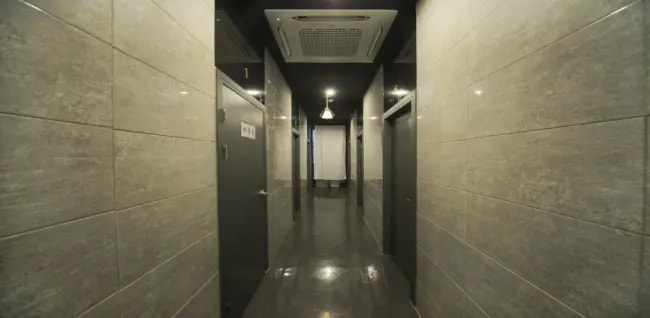 양산 물금읍 단감테라피 복도 1