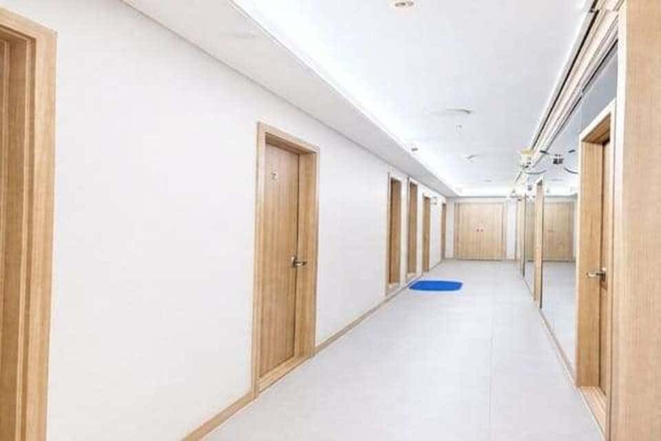 충남 천안시 서북구 불당동 웨이테라피 복도 2