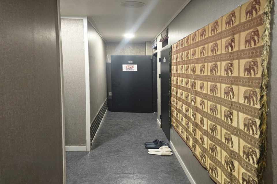 충남 논산시 취암동 더힐링테라피 복도 1