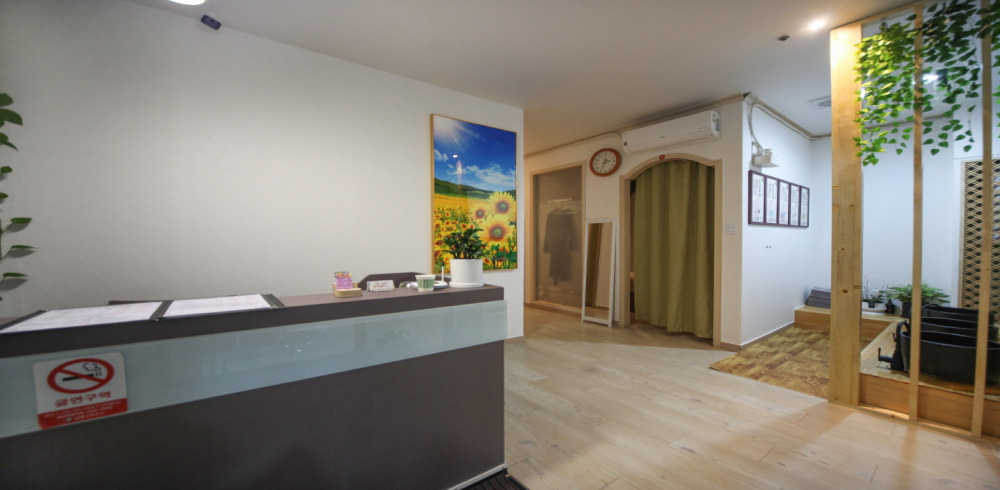 인천 논현동 인천논현역 발이쉬는집 로비 1